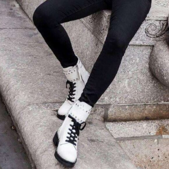 Sam Edelman Studded Leather Boots - NEW - Picture 13 of 13